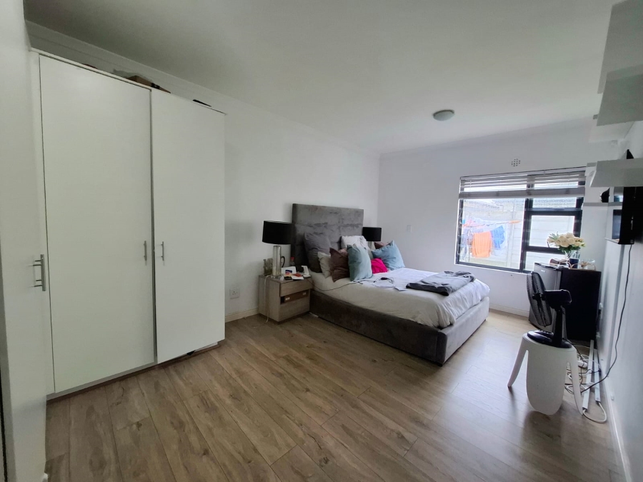 To Let 4 Bedroom Property for Rent in Parklands North Western Cape